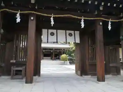 竈山神社の山門・神門