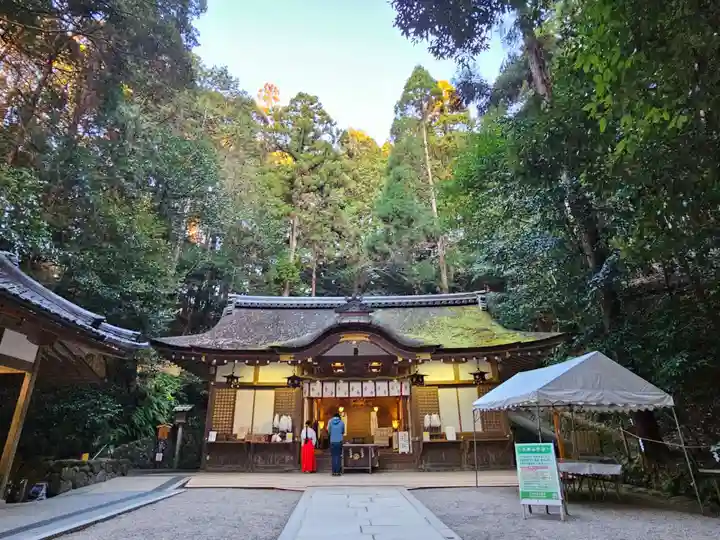 狭井坐大神荒魂神社(狭井神社)(奈良県)