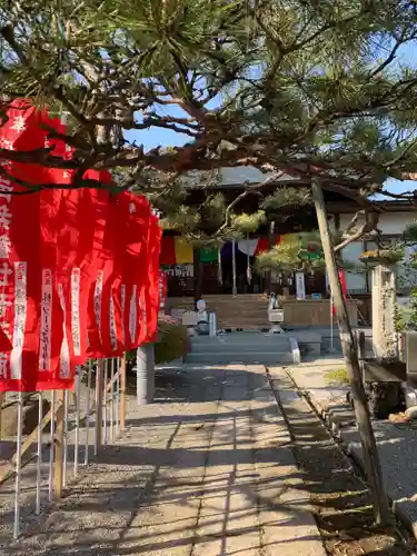 長念寺の本殿