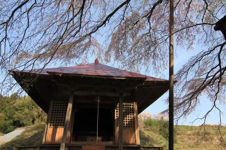 上石不動堂の本殿・本堂