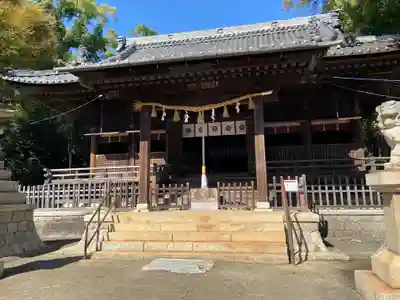 豊川進雄神社の本殿・本堂