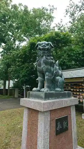 鳥取神社の狛犬