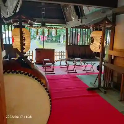 上之村神社の本殿・本堂