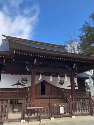 象山神社の本殿