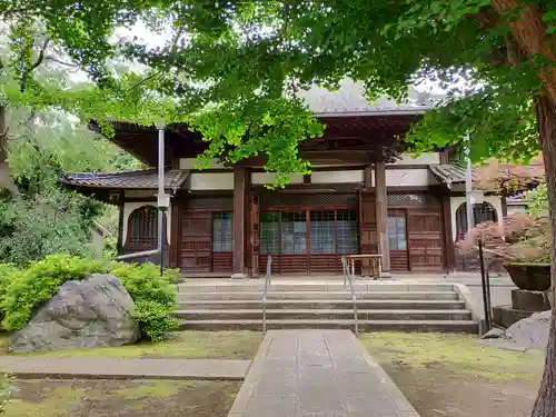 薬王寺の本殿・本堂