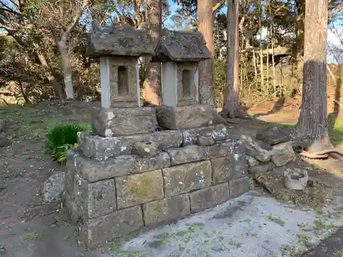 御靈神社の末社