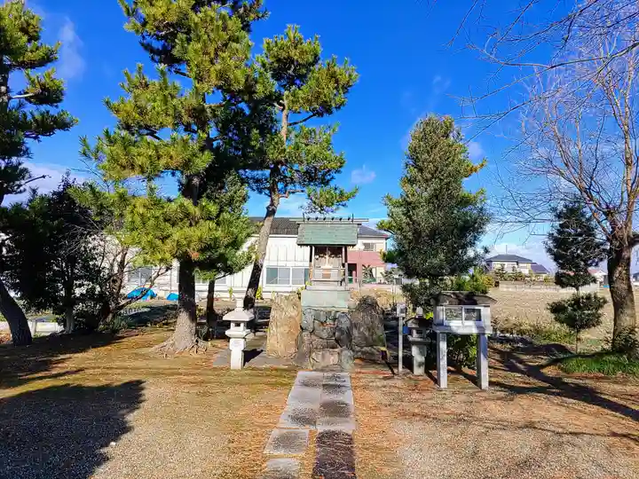 諏訪社の本殿・本堂