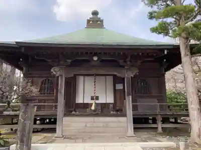 極楽寺（霊鷲山感應院極楽律寺）の本殿・本堂