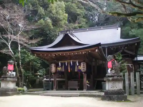 等彌神社の本殿