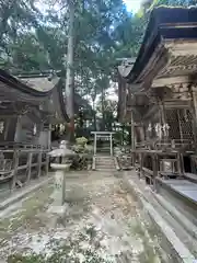 融神社の建物その他