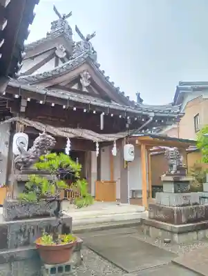 御嶽神社茅萱宮の{uncategorized: "未分類", other: "その他", undefined: "問題あり", building: "その他建物", grave: "お墓", sacred_gate: "鳥居", guardian: "狛犬", statue: "像", buddha: "仏像", history: "歴史", nature: "自然", garden: "庭園", animal: "動物", pagoda: "塔", temizu: "手水舎", mountain_gate: "山門・神門", sanctuary: "本殿・本堂", subordinate: "末社・摂社", art: "芸術", scenery: "景色", jizo: "地蔵", ema: "絵馬", goshuin: "御朱印", omikuji: "おみくじ", items: "授与品その他", amulet: "お守り", goshuincho: "御朱印帳", eats: "食事", festival: "お祭り", votive_dance: "神楽", shichigosan: "七五三参", wedding: "結婚式", experience: "体験その他", initially: "初詣", around: "周辺", anti_infection: "感染症対策"}