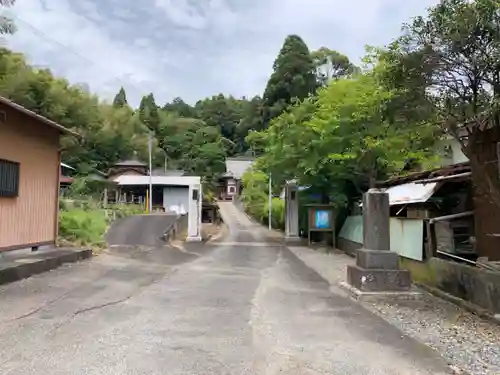 蓮華寺の建物その他