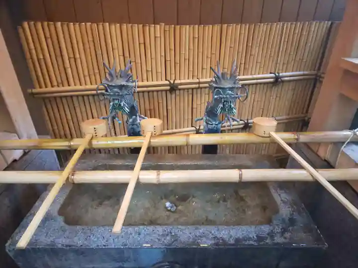 小網神社の手水舎