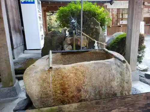 御上神社の手水舎