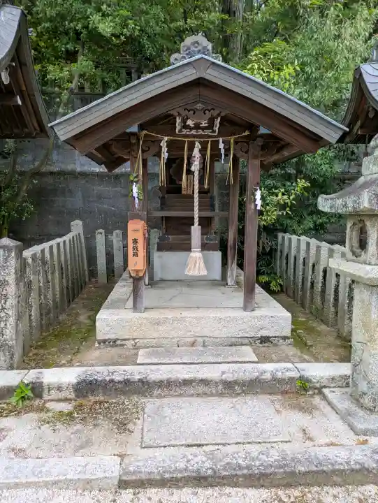 今宮神社の{uncategorized: "未分類", other: "その他", undefined: "問題あり", building: "その他建物", grave: "お墓", sacred_gate: "鳥居", guardian: "狛犬", statue: "像", buddha: "仏像", history: "歴史", nature: "自然", garden: "庭園", animal: "動物", pagoda: "塔", temizu: "手水舎", mountain_gate: "山門・神門", sanctuary: "本殿・本堂", subordinate: "末社・摂社", art: "芸術", scenery: "景色", jizo: "地蔵", ema: "絵馬", goshuin: "御朱印", omikuji: "おみくじ", items: "授与品その他", amulet: "お守り", goshuincho: "御朱印帳", eats: "食事", festival: "お祭り", votive_dance: "神楽", shichigosan: "七五三参", wedding: "結婚式", experience: "体験その他", initially: "初詣", around: "周辺", anti_infection: "感染症対策"}