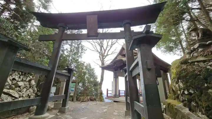 三峯神社(埼玉県)