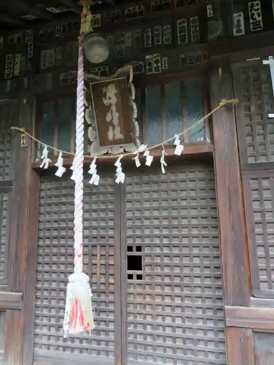 浮島稲荷神社の本殿・本堂