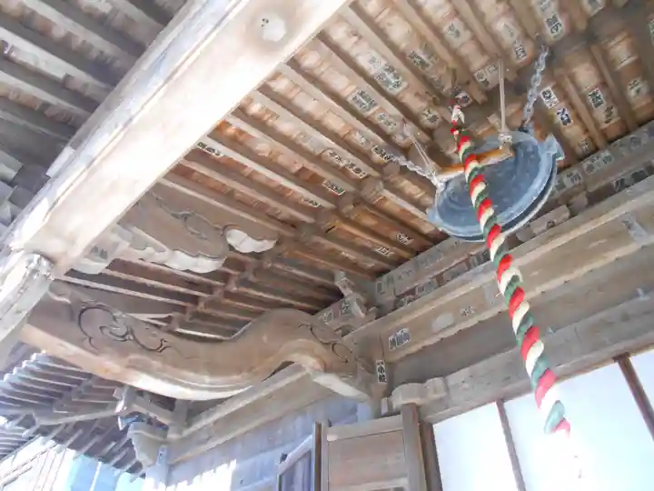 極楽寺(霊鷲山感應院極楽律寺)の本殿・本堂