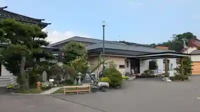 湯川寺 の本殿・本堂