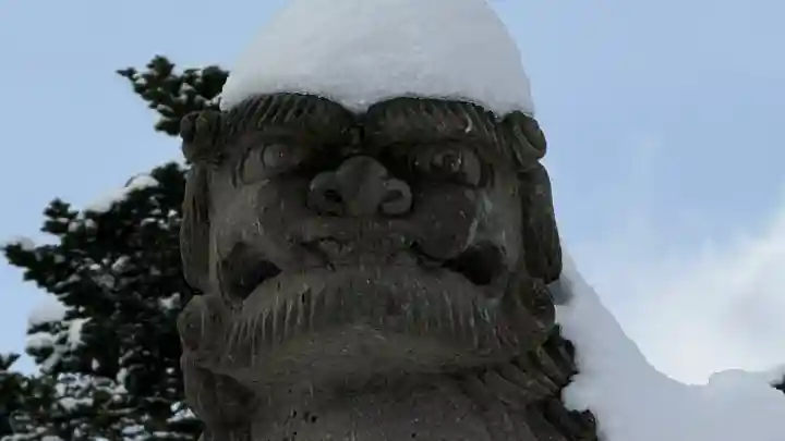 鹿部稲荷神社の{uncategorized: "未分類", other: "その他", undefined: "問題あり", building: "その他建物", grave: "お墓", sacred_gate: "鳥居", guardian: "狛犬", statue: "像", buddha: "仏像", history: "歴史", nature: "自然", garden: "庭園", animal: "動物", pagoda: "塔", temizu: "手水舎", mountain_gate: "山門・神門", sanctuary: "本殿・本堂", subordinate: "末社・摂社", art: "芸術", scenery: "景色", jizo: "地蔵", ema: "絵馬", goshuin: "御朱印", omikuji: "おみくじ", items: "授与品その他", amulet: "お守り", goshuincho: "御朱印帳", eats: "食事", festival: "お祭り", votive_dance: "神楽", shichigosan: "七五三参", wedding: "結婚式", experience: "体験その他", initially: "初詣", around: "周辺", anti_infection: "感染症対策"}