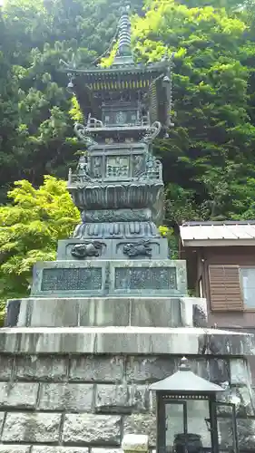 大山寺の塔