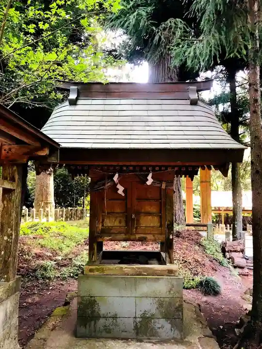 国造神社の末社・摂社