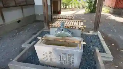 縣神社の手水舎