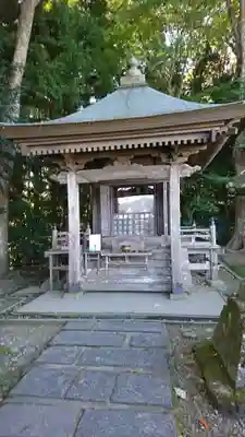 高館義経堂の本殿・本堂