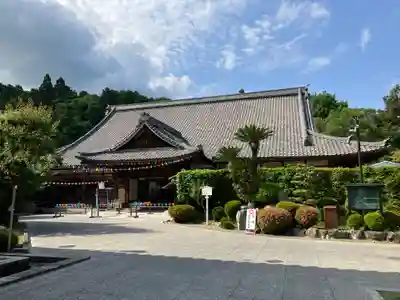 西教寺の本殿・本堂