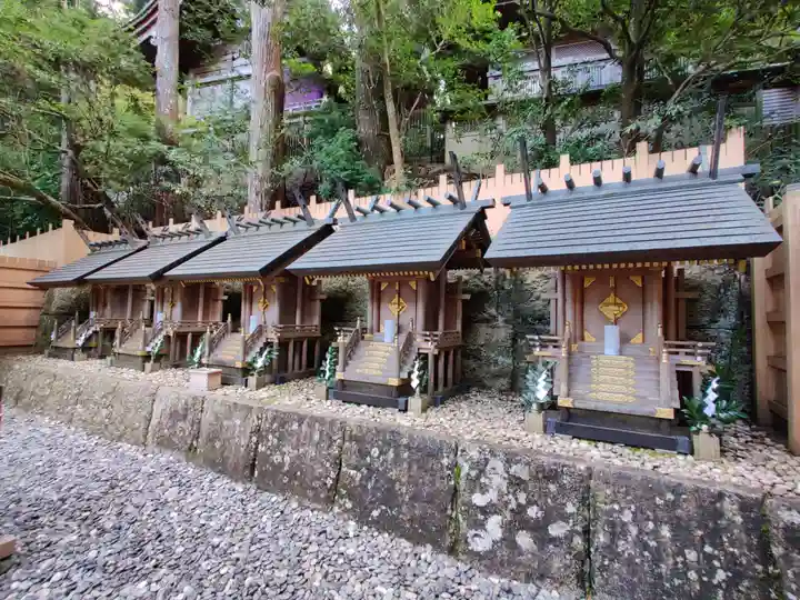 天河大辨財天社の末社・摂社