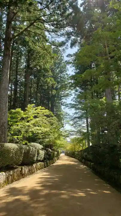 壇上伽藍のその他建物
