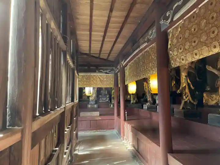 地蔵寺奥の院 五百羅漢堂(徳島県)