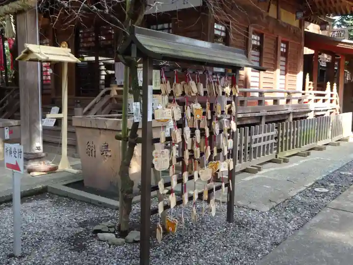 座間神社の絵馬