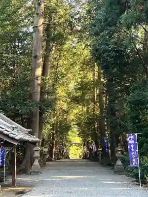 宇太水分神社（下社）の{uncategorized: "未分類", other: "その他", undefined: "問題あり", building: "その他建物", grave: "お墓", sacred_gate: "鳥居", guardian: "狛犬", statue: "像", buddha: "仏像", history: "歴史", nature: "自然", garden: "庭園", animal: "動物", pagoda: "塔", temizu: "手水舎", mountain_gate: "山門・神門", sanctuary: "本殿・本堂", subordinate: "末社・摂社", art: "芸術", scenery: "景色", jizo: "地蔵", ema: "絵馬", goshuin: "御朱印", omikuji: "おみくじ", items: "授与品その他", amulet: "お守り", goshuincho: "御朱印帳", eats: "食事", festival: "お祭り", votive_dance: "神楽", shichigosan: "七五三参", wedding: "結婚式", experience: "体験その他", initially: "初詣", around: "周辺", anti_infection: "感染症対策"}