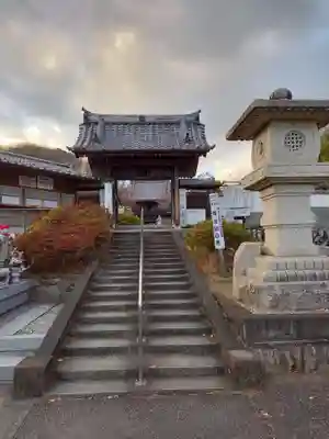 長泉寺の山門・神門