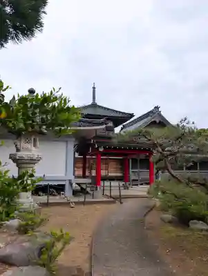 正覚院の{uncategorized: "未分類", other: "その他", undefined: "問題あり", building: "その他建物", grave: "お墓", sacred_gate: "鳥居", guardian: "狛犬", statue: "像", buddha: "仏像", history: "歴史", nature: "自然", garden: "庭園", animal: "動物", pagoda: "塔", temizu: "手水舎", mountain_gate: "山門・神門", sanctuary: "本殿・本堂", subordinate: "末社・摂社", art: "芸術", scenery: "景色", jizo: "地蔵", ema: "絵馬", goshuin: "御朱印", omikuji: "おみくじ", items: "授与品その他", amulet: "お守り", goshuincho: "御朱印帳", eats: "食事", festival: "お祭り", votive_dance: "神楽", shichigosan: "七五三参", wedding: "結婚式", experience: "体験その他", initially: "初詣", around: "周辺", anti_infection: "感染症対策"}