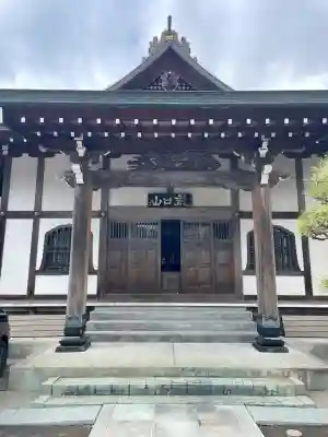 勧行寺の{uncategorized: "未分類", other: "その他", undefined: "問題あり", building: "その他建物", grave: "お墓", sacred_gate: "鳥居", guardian: "狛犬", statue: "像", buddha: "仏像", history: "歴史", nature: "自然", garden: "庭園", animal: "動物", pagoda: "塔", temizu: "手水舎", mountain_gate: "山門・神門", sanctuary: "本殿・本堂", subordinate: "末社・摂社", art: "芸術", scenery: "景色", jizo: "地蔵", ema: "絵馬", goshuin: "御朱印", omikuji: "おみくじ", items: "授与品その他", amulet: "お守り", goshuincho: "御朱印帳", eats: "食事", festival: "お祭り", votive_dance: "神楽", shichigosan: "七五三参", wedding: "結婚式", experience: "体験その他", initially: "初詣", around: "周辺", anti_infection: "感染症対策"}