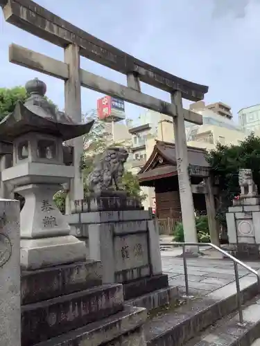 三輪神社の鳥居