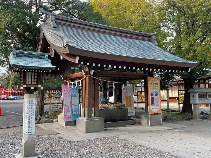 真清田神社の手水舎