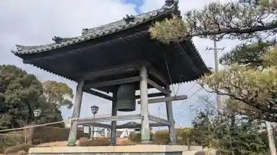 願成寺の{uncategorized: "未分類", other: "その他", undefined: "問題あり", building: "その他建物", grave: "お墓", sacred_gate: "鳥居", guardian: "狛犬", statue: "像", buddha: "仏像", history: "歴史", nature: "自然", garden: "庭園", animal: "動物", pagoda: "塔", temizu: "手水舎", mountain_gate: "山門・神門", sanctuary: "本殿・本堂", subordinate: "末社・摂社", art: "芸術", scenery: "景色", jizo: "地蔵", ema: "絵馬", goshuin: "御朱印", omikuji: "おみくじ", items: "授与品その他", amulet: "お守り", goshuincho: "御朱印帳", eats: "食事", festival: "お祭り", votive_dance: "神楽", shichigosan: "七五三参", wedding: "結婚式", experience: "体験その他", initially: "初詣", around: "周辺", anti_infection: "感染症対策"}