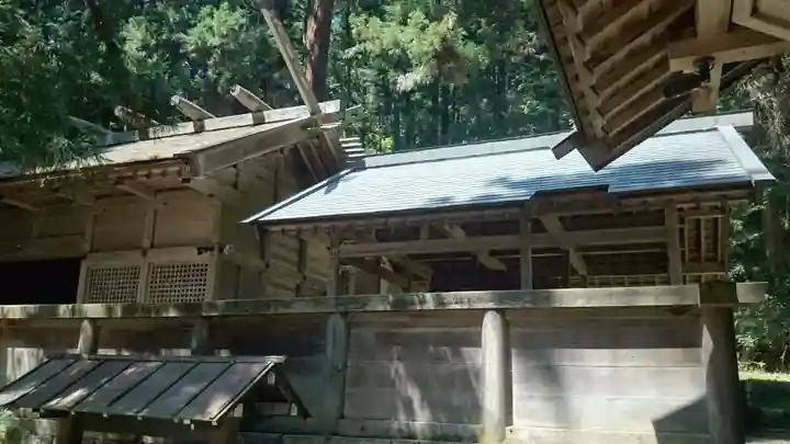 仁科神明宮の本殿・本堂