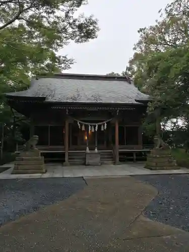 遠見岬神社の本殿・本堂