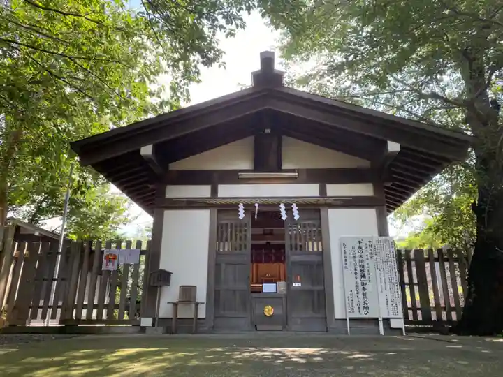 中村八幡宮の本殿・本堂