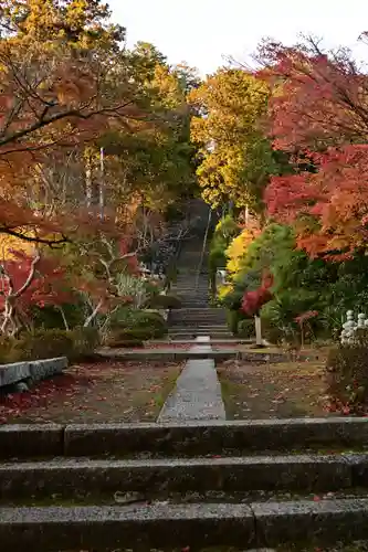 石塔寺(滋賀県)