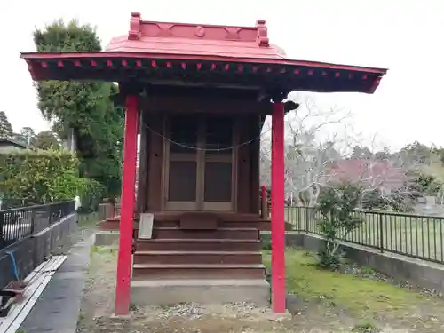 姥神社の本殿・本堂