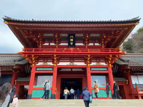 鶴岡八幡宮の山門