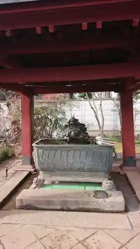 輪王寺両大師堂(寛永寺輪王殿)の手水舎