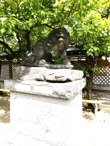 湯島天満宮の狛犬