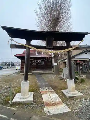 八幡神社の鳥居