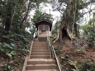 八幡神社の本殿・本堂
